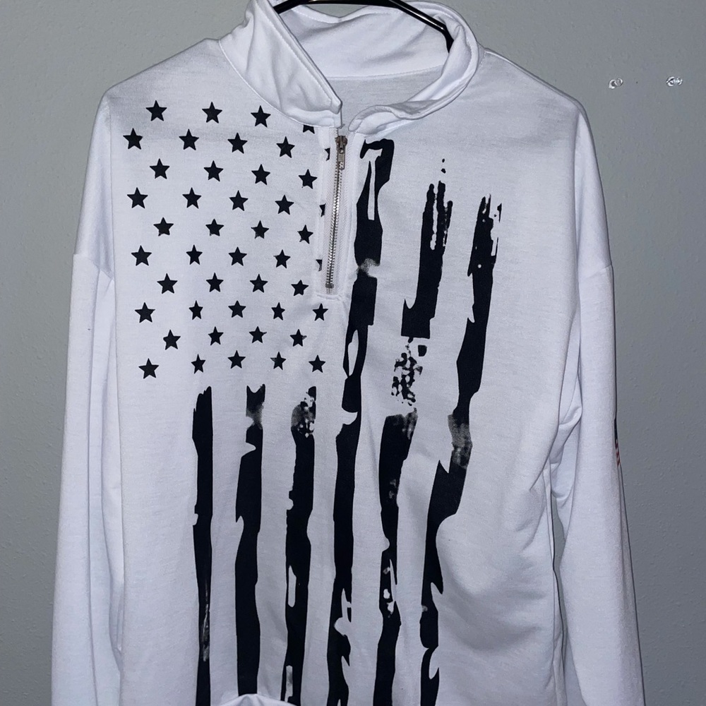 American flag quarter zip (XL)